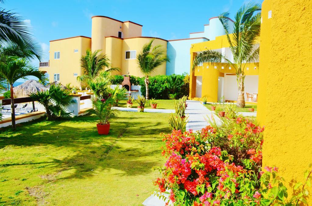 Arrecifes Suites Puerto Morelos Bagian luar foto